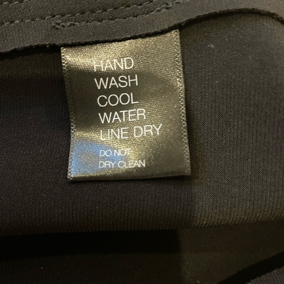 NWT Norma Kamali Sleeveless Single Breasted Long Jacket Vest Buttons Blazer - Picture 12 of 12